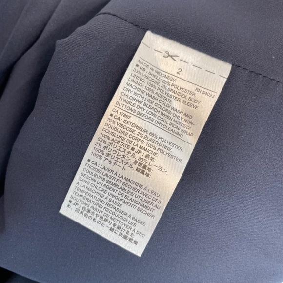 Banana Republic Blazer Blue Textured Women’s Size 2 - Like New - Picture 3 of 12